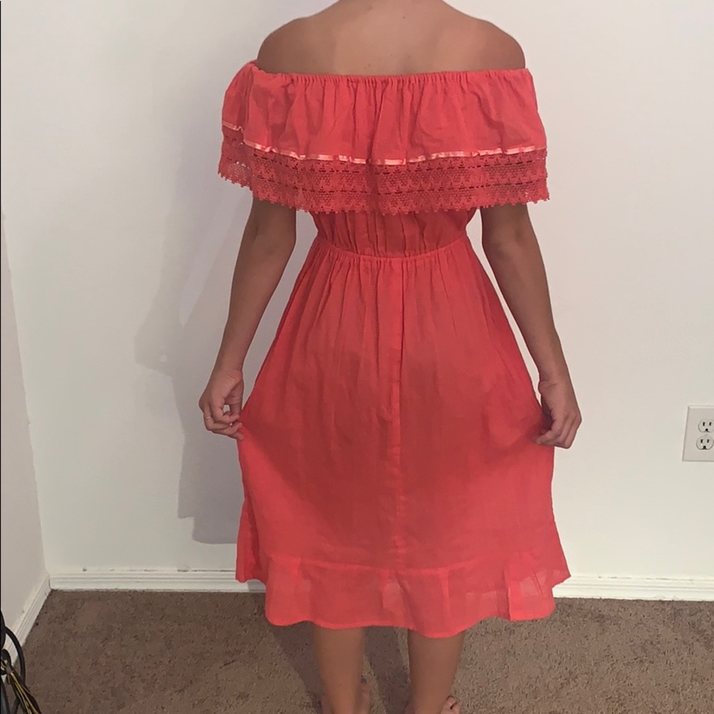 dress - Picture 2 of 2